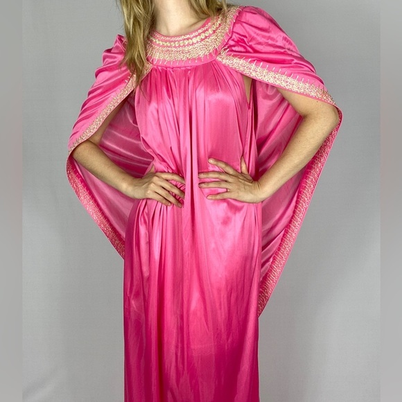 Vintage Other - Vintage Pink Grecian style night gown house dress with built in cape Barbie pink